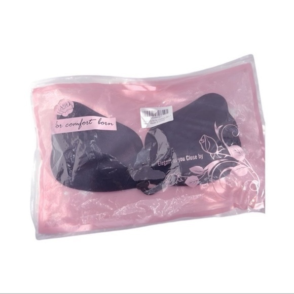 Invisible Lift: Black Strapless Adhesive Bra - Size B - Picture 2 of 6